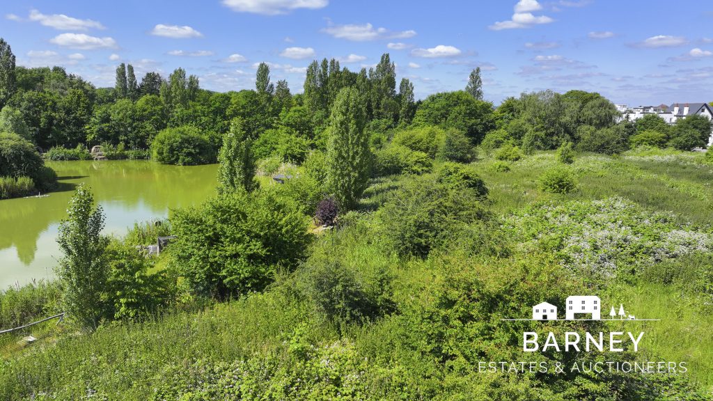 Land off Dartford Road, Bexley, DA5 2AR