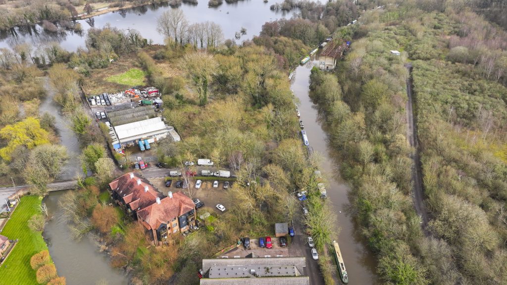 Land North East Spring Well Lane, Rickmansworth, WD3 8UX